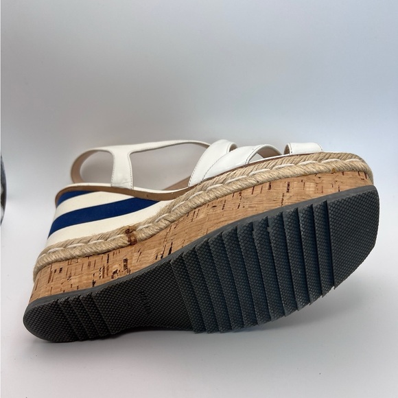 Prada Patent Wedge 38.5 - Picture 14 of 16